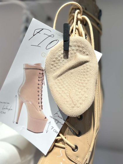 Гелевые полустельки, велюровые