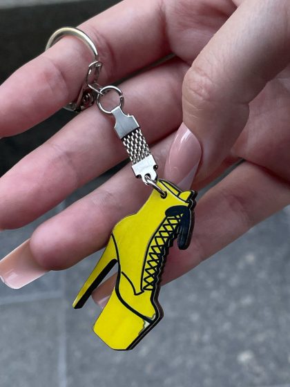 Фирменный брелок «Ботильон», желтый