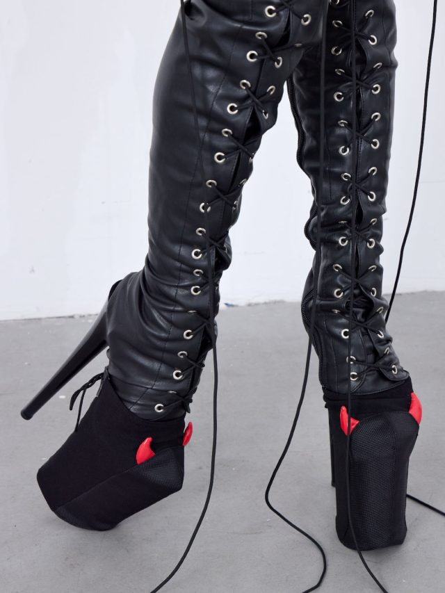 Защита на стрипы Morandi Devil, красный